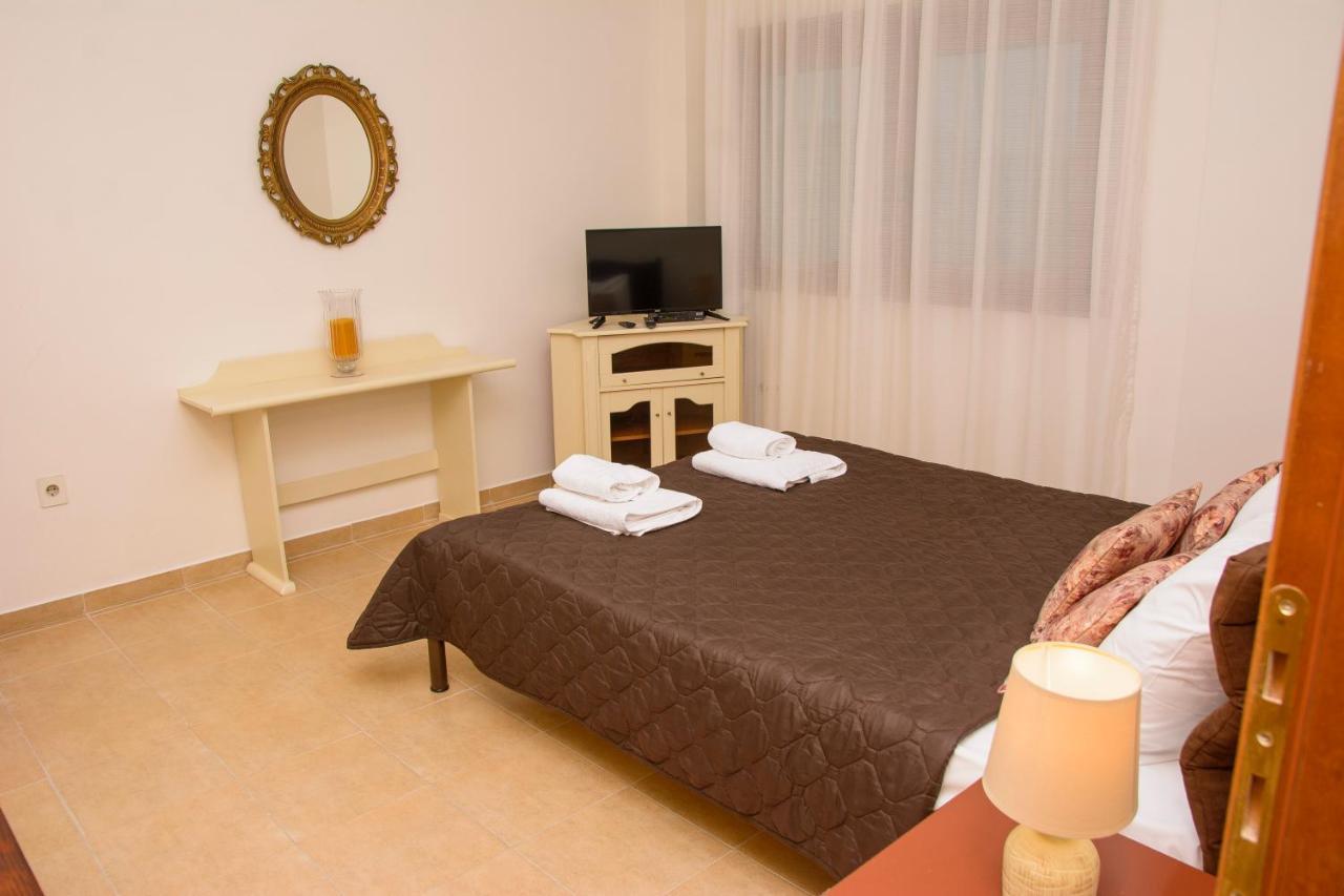 Stefanie'S Rooms Asproválta Ngoại thất bức ảnh