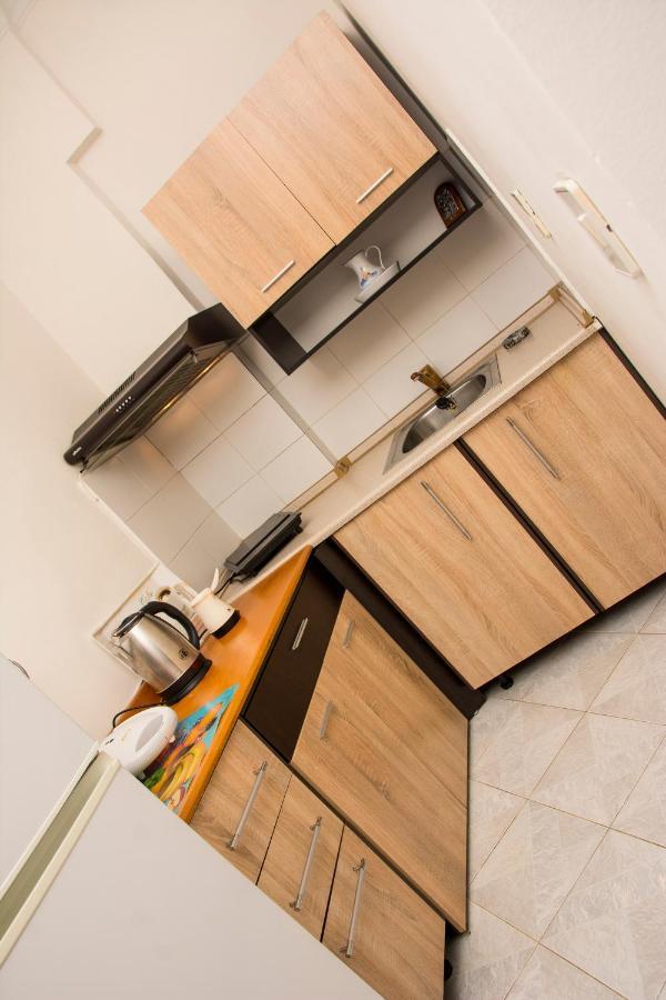 Stefanie'S Rooms Asproválta Ngoại thất bức ảnh