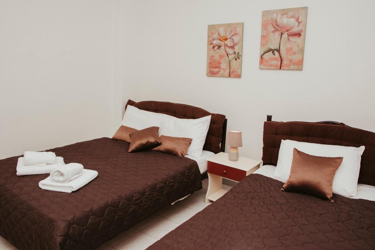 Stefanie'S Rooms Asproválta Ngoại thất bức ảnh