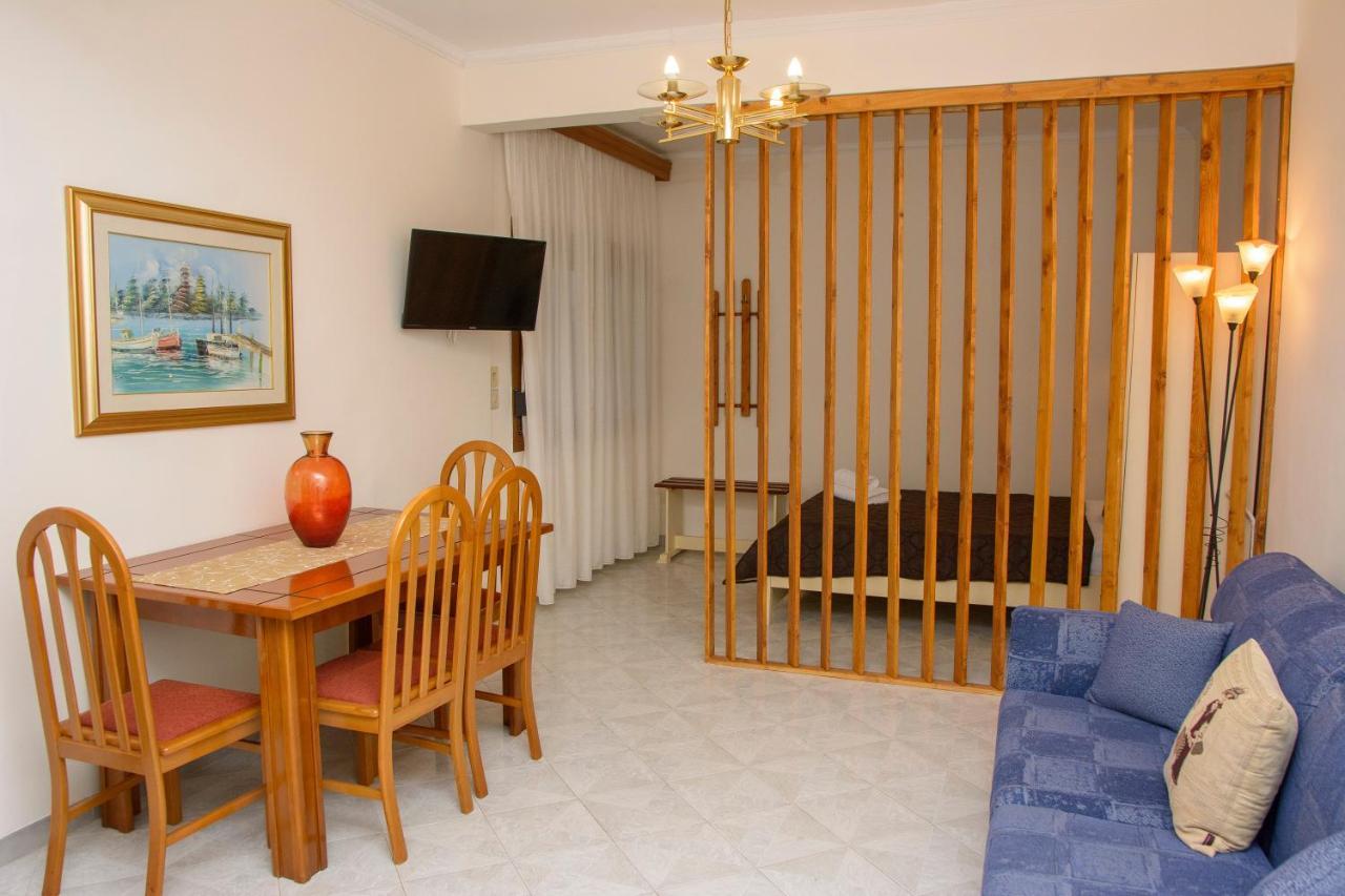 Stefanie'S Rooms Asproválta Ngoại thất bức ảnh
