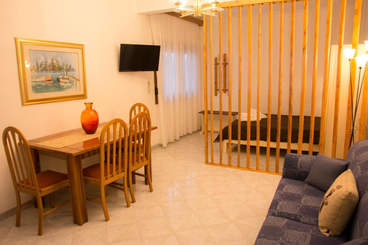 Stefanie'S Rooms Asproválta Ngoại thất bức ảnh