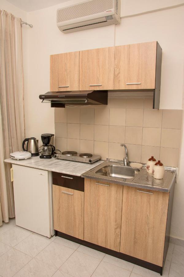 Stefanie'S Rooms Asproválta Ngoại thất bức ảnh