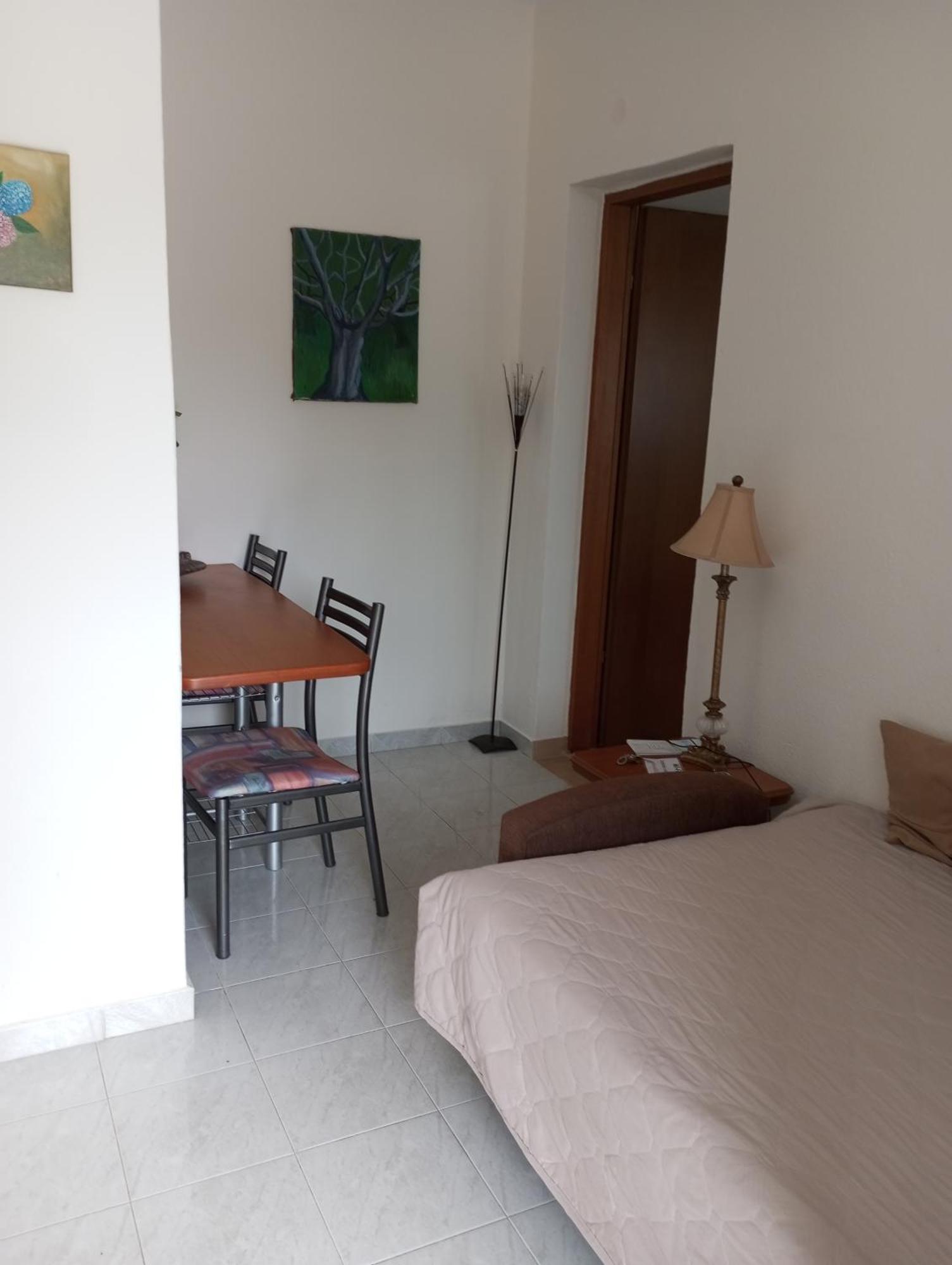 Stefanie'S Rooms Asproválta Ngoại thất bức ảnh